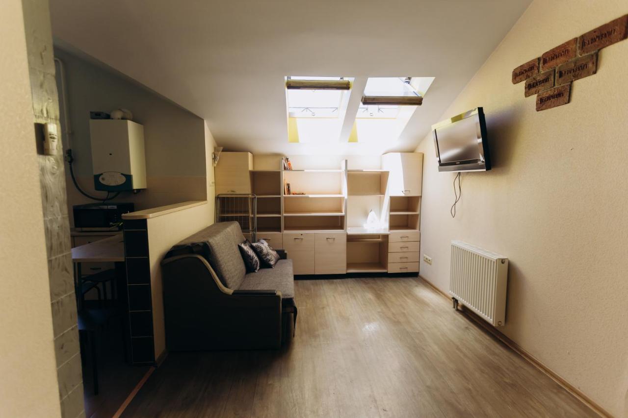 Затишні Apartments Біля Жд Вокзалу Ivano-Frankivsk Eksteriør billede