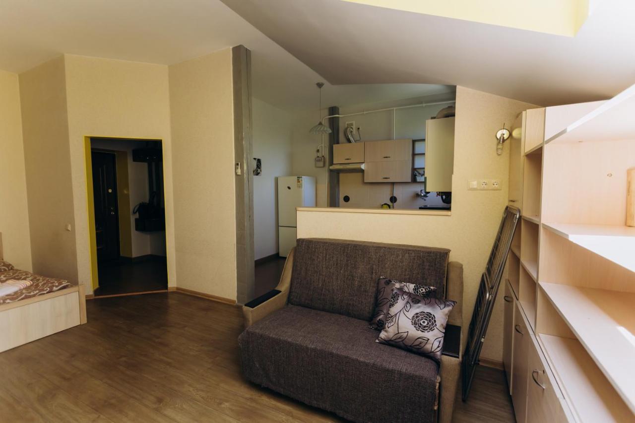 Затишні Apartments Біля Жд Вокзалу Ivano-Frankivsk Eksteriør billede