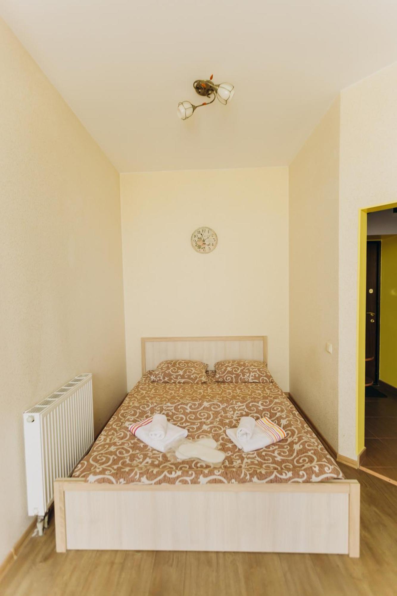 Затишні Apartments Біля Жд Вокзалу Ivano-Frankivsk Eksteriør billede
