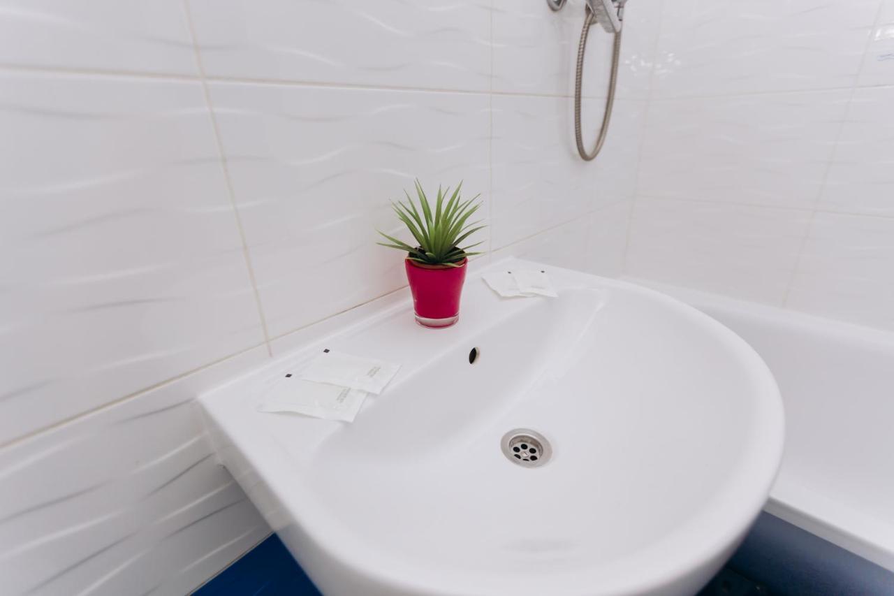 Затишні Apartments Біля Жд Вокзалу Ivano-Frankivsk Eksteriør billede