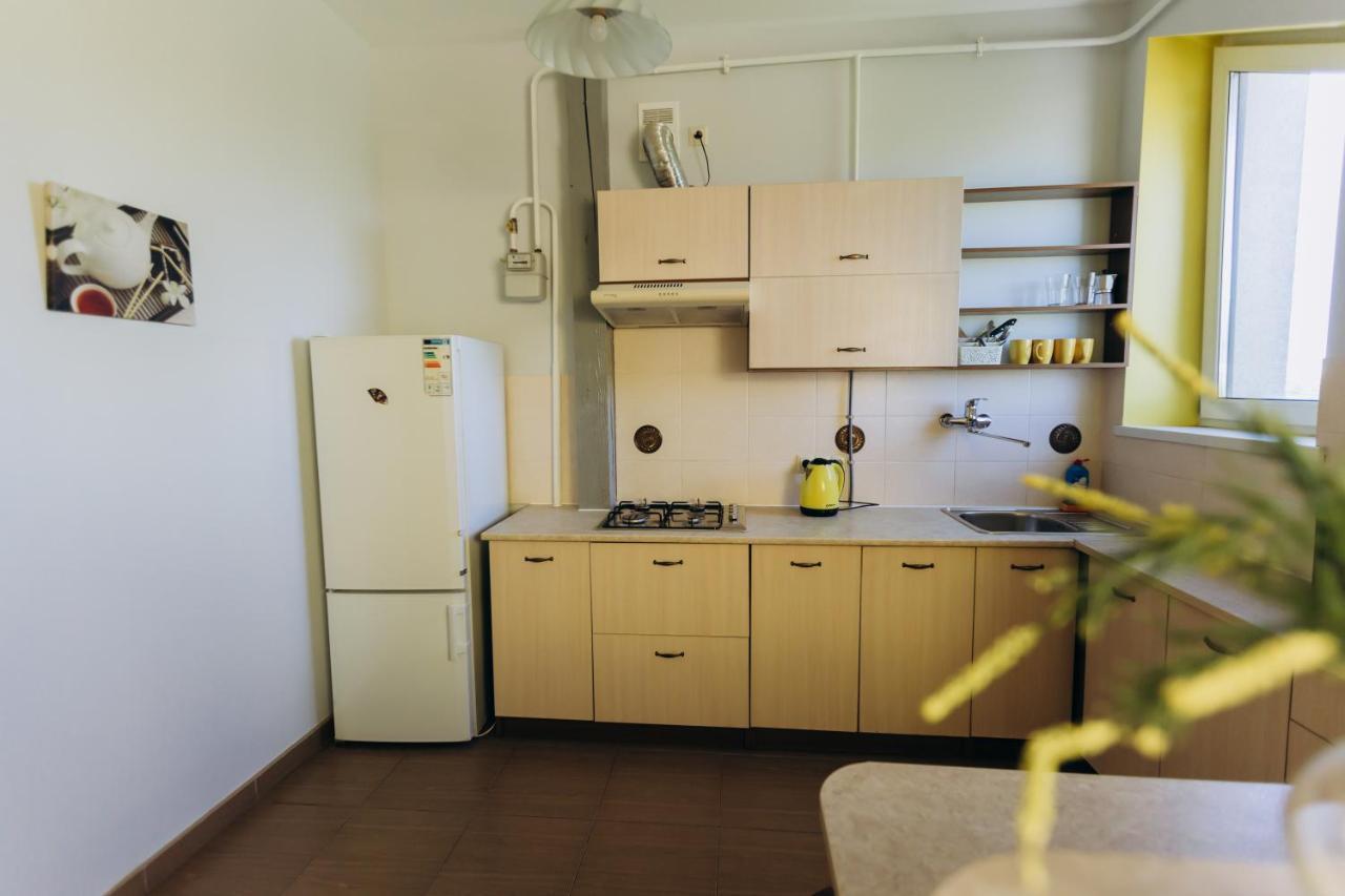 Затишні Apartments Біля Жд Вокзалу Ivano-Frankivsk Eksteriør billede